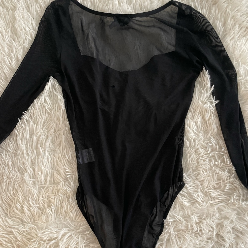 Princess Polly mesh long sleeve bodysuit size small - Picture 5 of 6